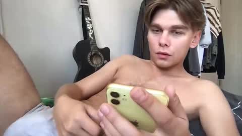 tasteithorny online show from 09/21/25, 11:34