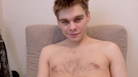 Snapshot of tasteithorny chatting on 05/10/26, 01:38 tasteithorny online show from 05/10/26, 01:38