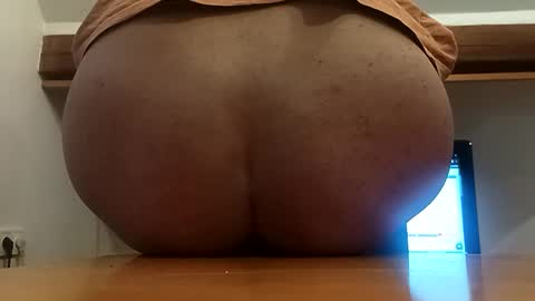 Snapshot of tasteonsex chatting on 10/09/25, 03:10 ass to fuck online show from 10/09/25, 03:10