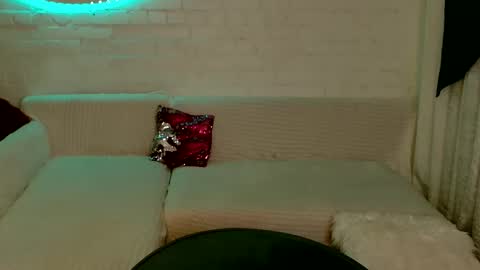 tasty_babyy online show from 12/16/24, 06:38