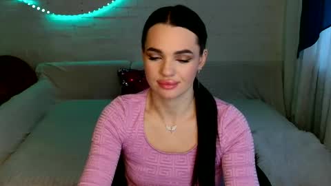 Snapshot of tasty_babyy chatting on 12/15/25, 11:14 tasty_babyy online show from 12/15/25, 11:14