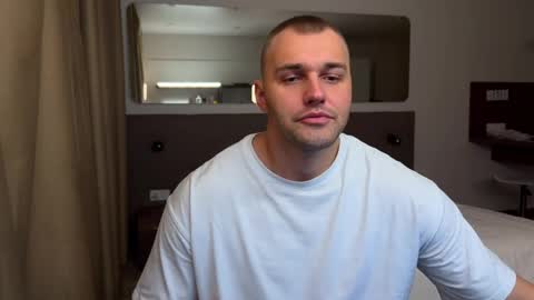 Snapshot of tasty_justin chatting on 09/26/25, 05:06 My shows 2100500 UTC3 online show from 09/26/25, 05:06