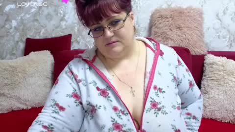 Clau online show from 01/16/25, 08:43