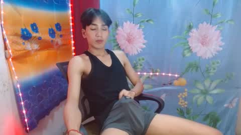 Ask me online show from 12/04/24, 03:59