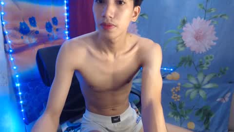 Ask me online show from 02/19/25, 02:01