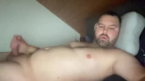 Snapshot of tatam90 chatting on 09/27/25, 08:30 tatam90 online show from 09/27/25, 08:30