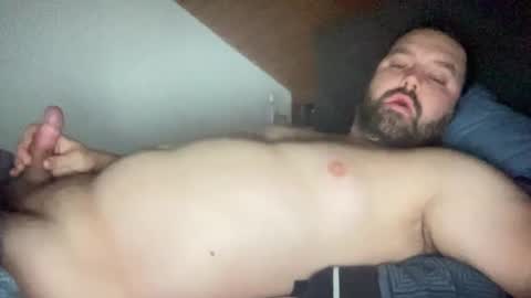 Snapshot of tatam90 chatting on 10/18/25, 06:37 tatam90 online show from 10/18/25, 06:37