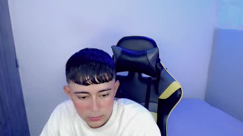 T A T A N online show from 11/05/25, 09:59