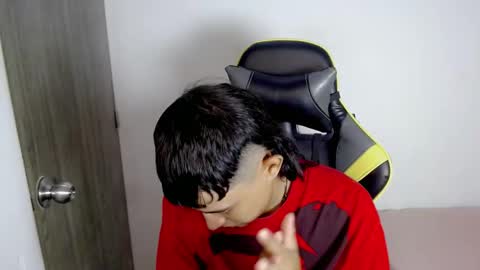 T A T A N online show from 11/06/25, 08:10