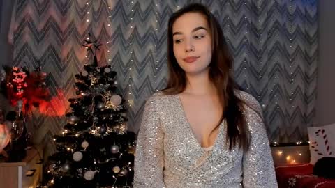 Tate online show from 12/25/24, 05:05