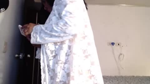 Tati Garcia online show from 10/07/25, 11:57