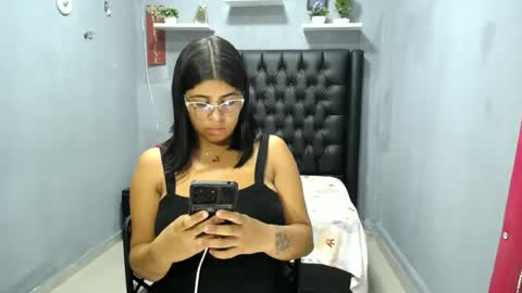 Tatiana online show from 06/25/26, 05:12