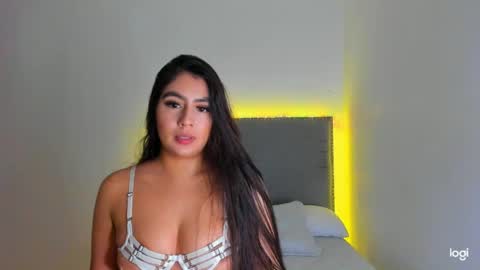 Tatiana online show from 05/19/26, 01:56