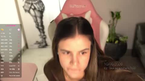 Snapshot of tatiana__cortes18 chatting on 06/11/26, 12:32 Sofia But You can call me Sofi online show from 06/11/26, 12:32