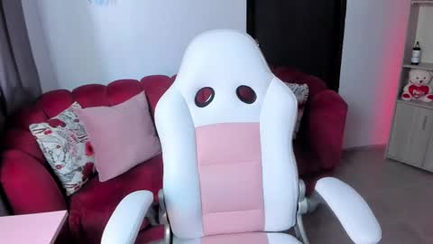 tatiana_mendoza online show from 09/17/25, 02:30