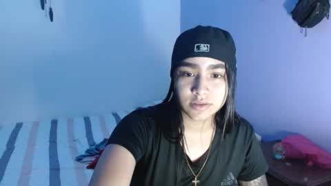 Snapshot of tatiana_quiroz chatting on 10/27/25, 02:48 TATI online show from 10/27/25, 02:48