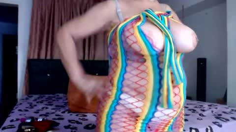 tatiana giraldo online show from 07/15/26, 11:54