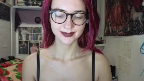 Snapshot of tatianaromanova chatting on 12/03/25, 07:34 Tatiana online show from 12/03/25, 07:34