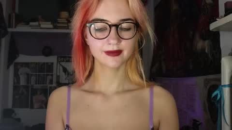 Snapshot of tatianaromanova chatting on 02/09/26, 10:03 Tatiana online show from 02/09/26, 10:03