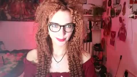 Snapshot of tatianaromanova chatting on 04/08/26, 10:54 Tatiana online show from 04/08/26, 10:54