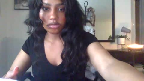 Tatianna Marie online show from 12/19/24, 05:18