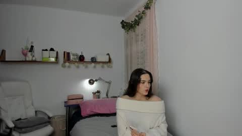 Snapshot of tatiannaz chatting on 11/11/25, 09:42 Tatianna online show from 11/11/25, 09:42