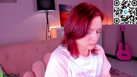 Snapshot of taticamomile chatting on 04/08/26, 12:49 Tatica online show from 04/08/26, 12:49