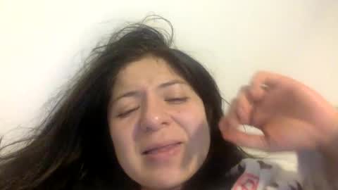 Snapshot of taticasexy chatting on 07/08/26, 04:06 Tatica Sex online show from 07/08/26, 04:06
