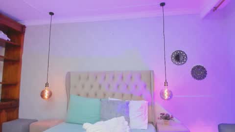 Snapshot of tatihornyy chatting on 12/19/25, 10:55 TATI online show from 12/19/25, 10:55