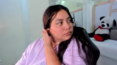 Snapshot of tatikanyx chatting on 05/14/26, 12:12 tatikanyx online show from 05/14/26, 12:12