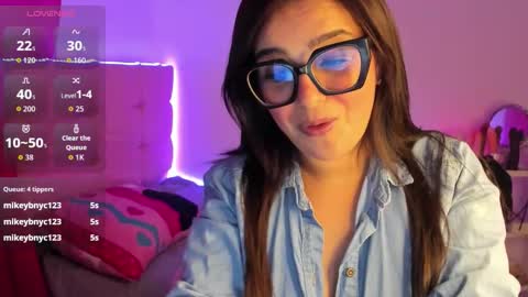 Snapshot of tatissdeliciuss chatting on 11/16/25, 02:39 Tatiss online show from 11/16/25, 02:39