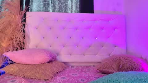 tatix online show from 06/24/26, 06:51