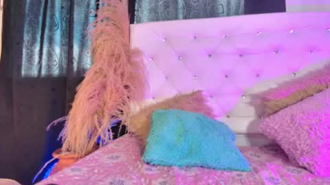 tatix online show from 07/16/26, 07:09