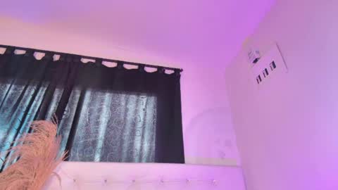 tatix online show from 07/28/26, 06:53