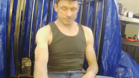 Snapshot of tatonkaboy chatting on 05/13/26, 09:00 tatonkaboy online show from 05/13/26, 09:00