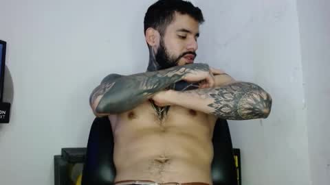 Snapshot of tatsexboy chatting on 02/25/26, 01:48 SeX-Boy online show from 02/25/26, 01:48