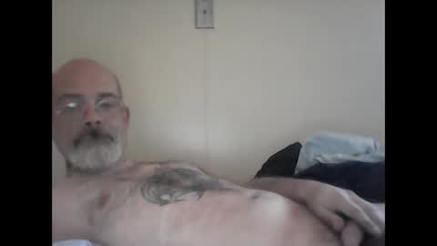 Snapshot of tattedpanther chatting on 10/21/25, 03:35 tattedpanther online show from 10/21/25, 03:35