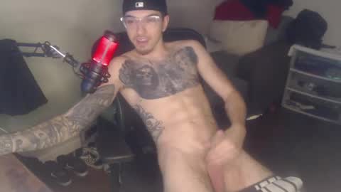 Snapshot of tattedtoyabuser chatting on 10/31/25, 05:30 tattedtoyabuser online show from 10/31/25, 05:30