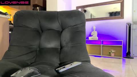 Jonathan  Juan online show from 11/27/25, 08:38