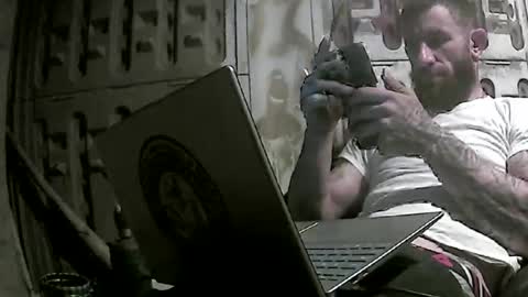 tattoo3333 online show from 03/12/25, 12:42