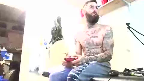 tattoo3333 online show from 11/25/25, 04:23