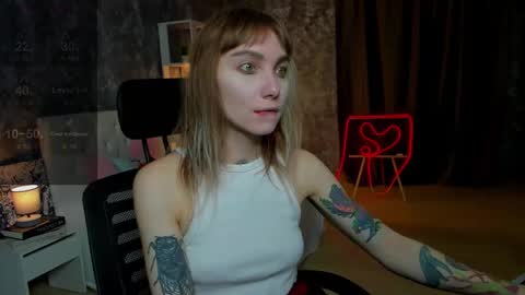 tattoo_artbaby online show from 10/18/25, 01:30