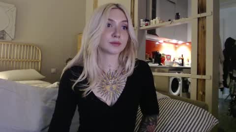 tattoobbgirl online show from 02/24/25, 09:09