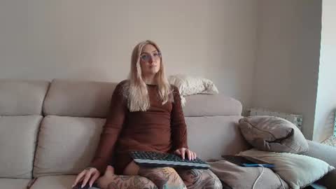 tattoobbgirl online show from 07/21/26, 06:10