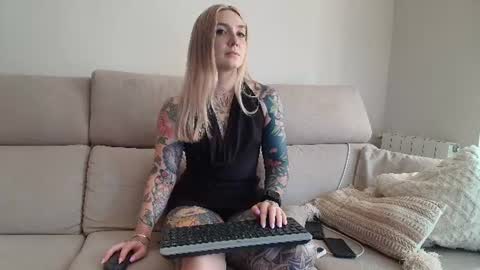 tattoobbgirl online show from 07/28/26, 03:21
