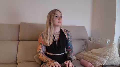 tattoobbgirl online show from 07/28/26, 07:39