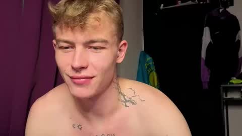 Alex but u can call me Theo online show from 09/27/25, 04:17