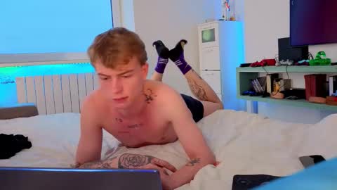 Alex but u can call me Theo online show from 11/07/25, 05:07