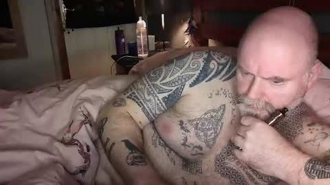 Tattooeddilf 01 online show from 12/27/24, 04:26