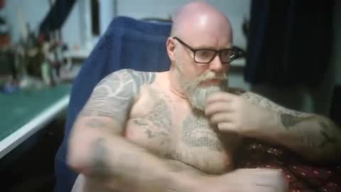 Tattooeddilf 01 online show from 09/29/25, 10:03